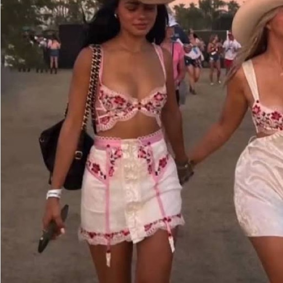 3 PC SET FOR LOVE & LEMONS Festival Rose Bra & Skirt Bustier Small DD 2 Skirts - Picture 5 of 11